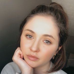 Meet your Posher, Alli